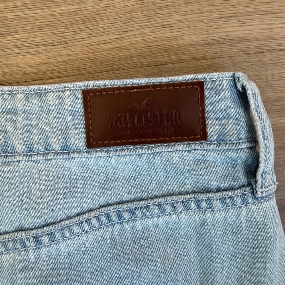 Hollister Ultra High-Rise Ruffle Denim Skirt Light Wash Raw Hem Size 5 W27 NWT - Picture 5 of 8